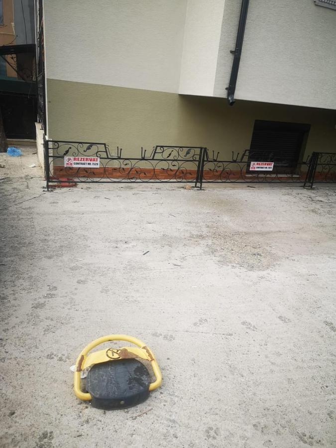 Charm 2 Palas Apartment Ясси Екстер'єр фото