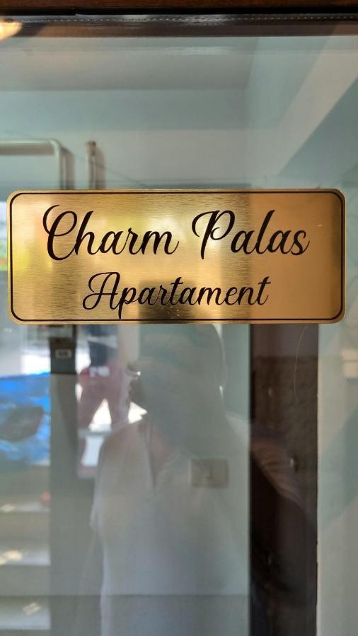 Charm 2 Palas Apartment Ясси Екстер'єр фото